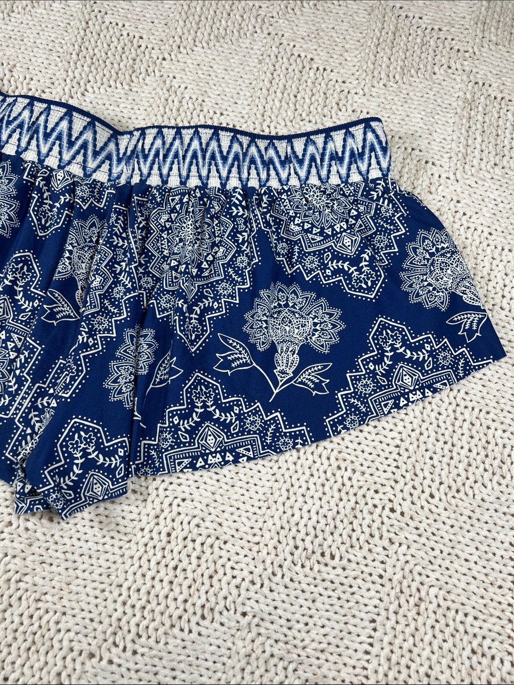 Rip Curl Floral Stretch Workout Running Active Booty Shorts - Picture 6 of 14